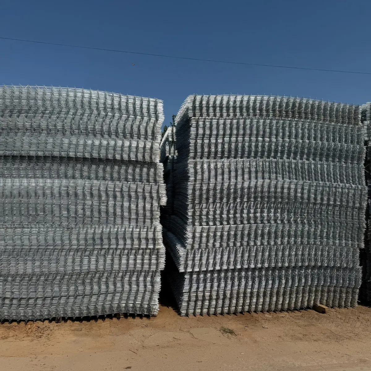 Finished fencing products staged in the KUNYU export yard